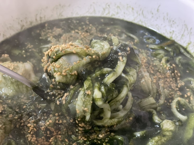  [태안/영심이네만두]태안에 왜 바지락칼국수 먹으러가요? 여기서 굴매생이만두칼국수 드세요!