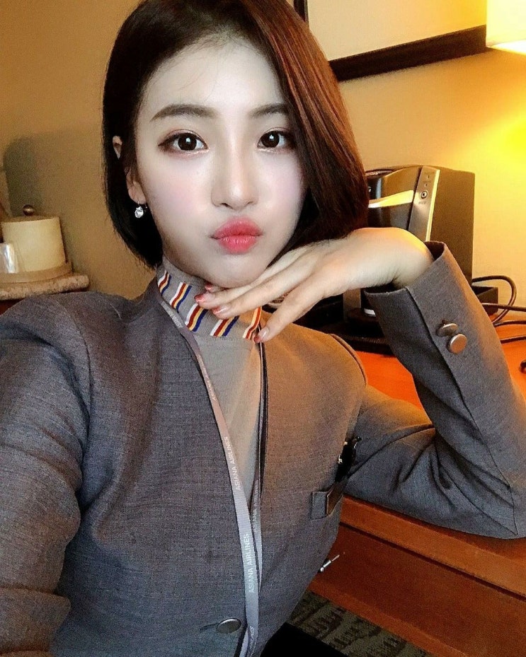 전직 아시아나 승무원 인스타 청순 미모 전직 아시아나 승무원 인스타 청순 미모