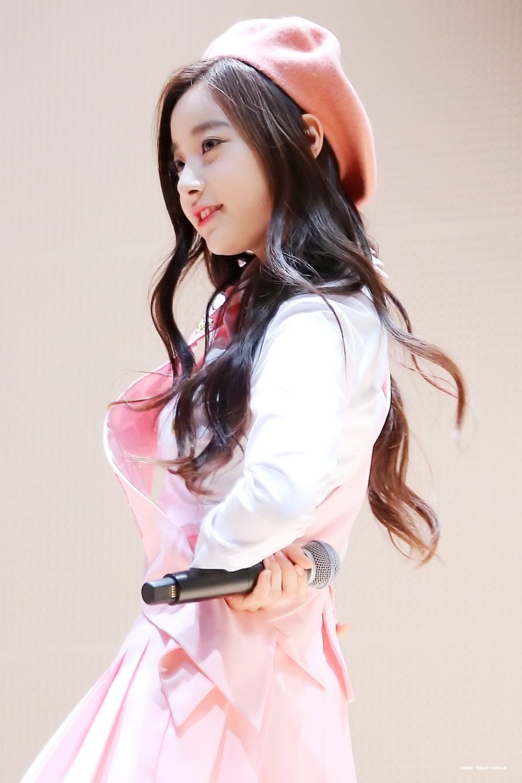 에이프릴 활동 당시 너무 예뻤던 현주 에이프릴 활동 당시 너무 예뻤던 현주