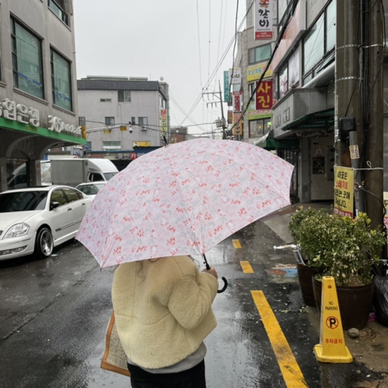  비오는날• 귀여운 무민 우산
