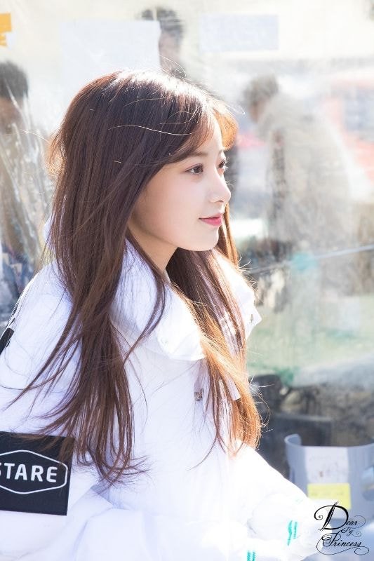 너무 너무 이쁜 에이프릴 전멤버 현주 너무 너무 이쁜 에이프릴 전멤버 현주
