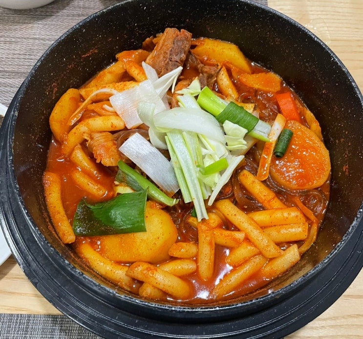 [간편조리 닭볶음탕 집콕요리 캠핑요리 밀키트 추천: 홈밀키드 수비드 매콤 닭볶음탕]