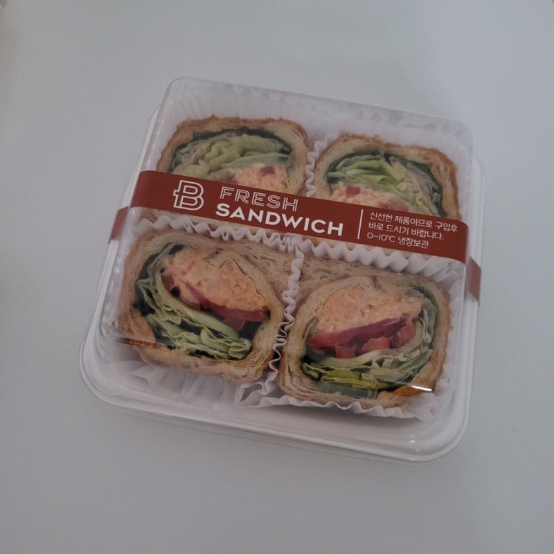[파리바게뜨] 칠리크랩 샌드위치 고급스러운 맛