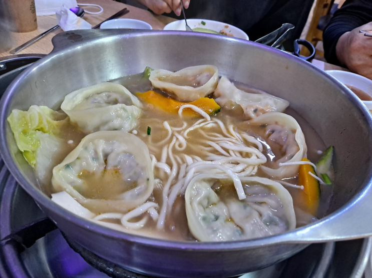 가산디지털단지역 맛집 시원한 국물이 맛있는 가성비 넘치는 개성손만두