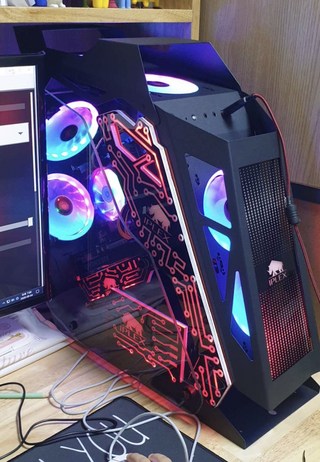  인싸컴 메탈유닛 LED 고사양 게임용pc 배틀그라운드 배그 오버워치 롤 배그컴퓨터