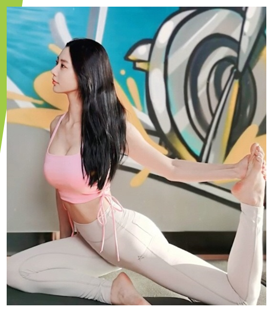  클라라 요가 여신의 넘사벽 보디라인