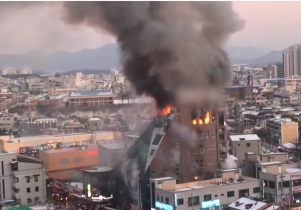갑이 사라진 소방안전 시장..화재보험의 역할을 기대한다 갑이 사라진 소방안전 시장..화재보험의 역할을 기대한다