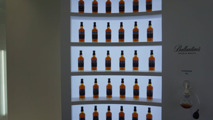  [더 현대 서울] Ballantine's Single Malts 발렌타인 싱글몰트 위스키 팝업 전시