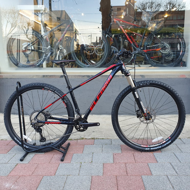  2021 엘파마 페이스 29인치 8000 2X XT 24단 MTB 선투어 시마노XT 디티스위스 자전거 가성비 입문용 추천