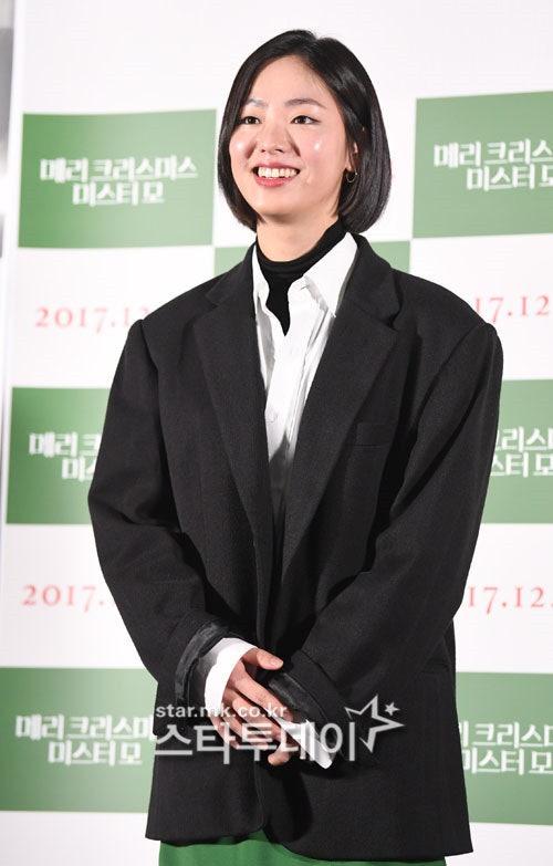 女優チョン・ヨビン：演技、過去の写真、年齢、身長、そして唯一無二の魅力