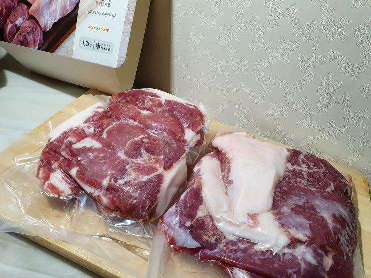 뒷고기 덜미살 돼지부속구이 산적과 볶음으로 바른도니뒷고기 뒷고기 덜미살 돼지부속구이 산적과 볶음으로 바른도니뒷고기