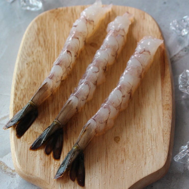잘나가는 노바시새우 20미 450g 왕새우튀김용 냉동새우 명절, 1팩 좋아요 잘나가는 노바시새우 20미 450g 왕새우튀김용 냉동새우 명절, 1팩 좋아요