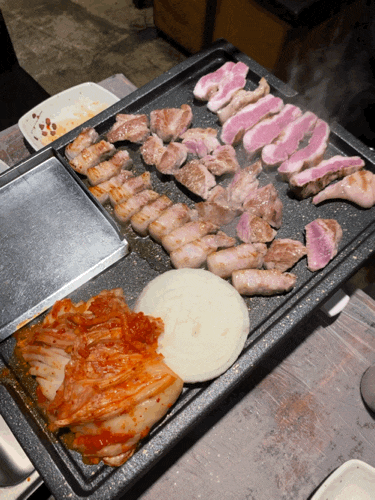  대전 둔산동 맛집 직접 고기를 구워주는 <하남돼지집>