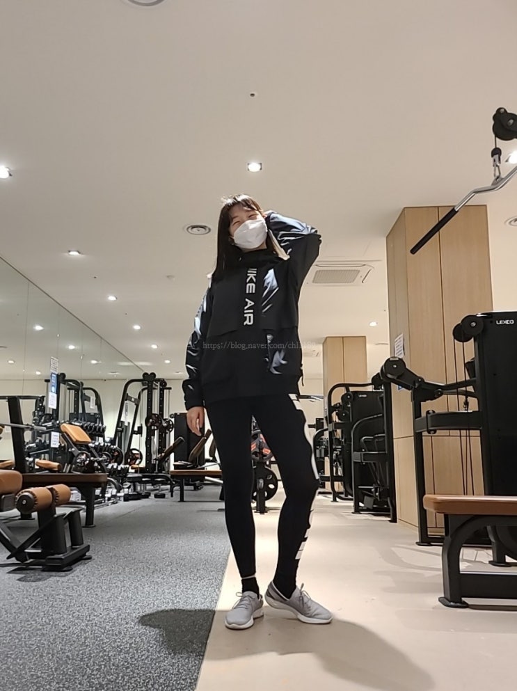  남녀 공용 나이키 바람막이 추천