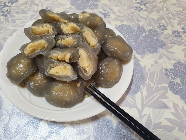 용대리 황태와 건어물 금바위 감자떡 윤기 좔좔 쫄깃 맛나요! 용대리 황태와 건어물 금바위 감자떡 윤기 좔좔 쫄깃 맛나요!
