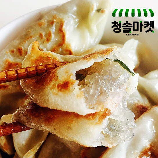 가성비 좋은 청솔식품 부산당면만두 1+1 20개(700g)x2봉 당일생산출고 청솔마켓, 1개, 700g 좋아요 가성비 좋은 청솔식품 부산당면만두 1+1 20개(700g)x2봉 당일생산출고 청솔마켓, 1개, 700g 좋아요
