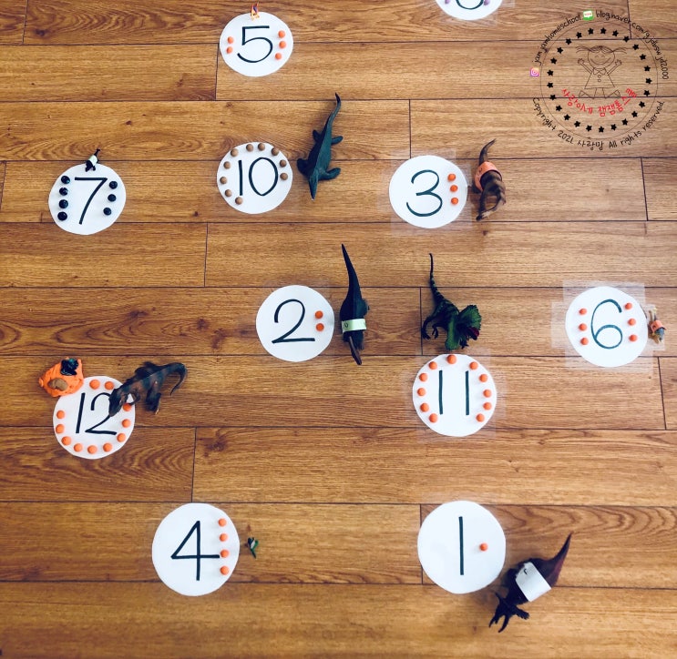 [엄마표수학/36개월~] 놀면서 배우는 숫자놀이 "숫자를 밟아봐~”