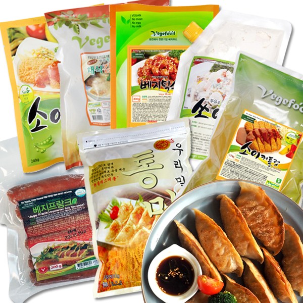 의외로 인기있는 베지푸드 맛있는 채식 모음전 콩고기 채식만두 비건 콩고기 대체육, 채식김치만두 800g ··· 의외로 인기있는 베지푸드 맛있는 채식 모음전 콩고기 채식만두 비건 콩고기 대체육, 채식김치만두 800g ···