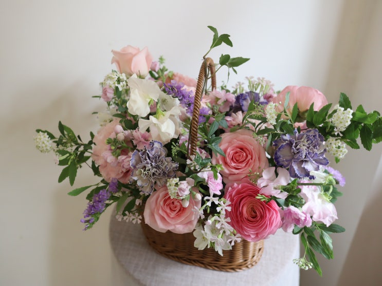 (수지꽃집) 핑크톤 꽃바구니, 3월 꽃바구니, 3월 꽃선물, 예쁜꽃바구니, 어머니생신선물