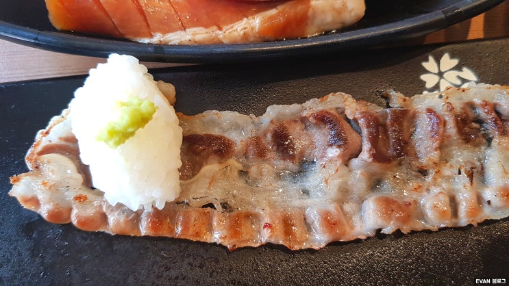  방배역 회식으로 유명한 고기가 맛있는 선화의 무한리필 3월3일 삼겹살데이