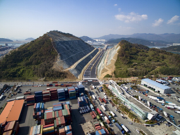  [ 진해땅매매 ] 창원 안골동땅 " 가덕도신공항 "  마지막개발지 진해토지 소액토지투자