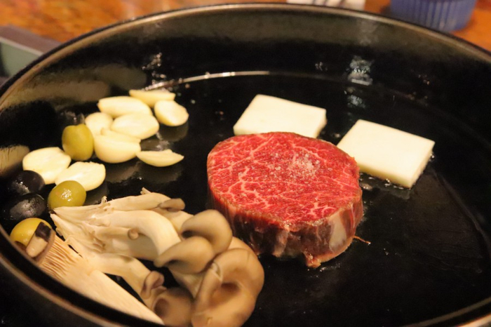  모임장소로 제격인 한우구이 전문점 : 도쿄등심 잠실점