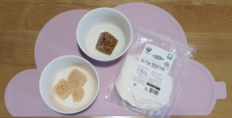 초기2 이유식. 닭고기표고버섯미음 초기2 이유식. 닭고기표고버섯미음