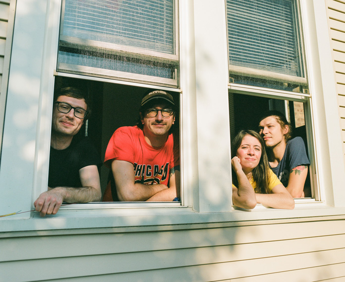 Ratboys, 새로운 음악 영상 'Go Outside'