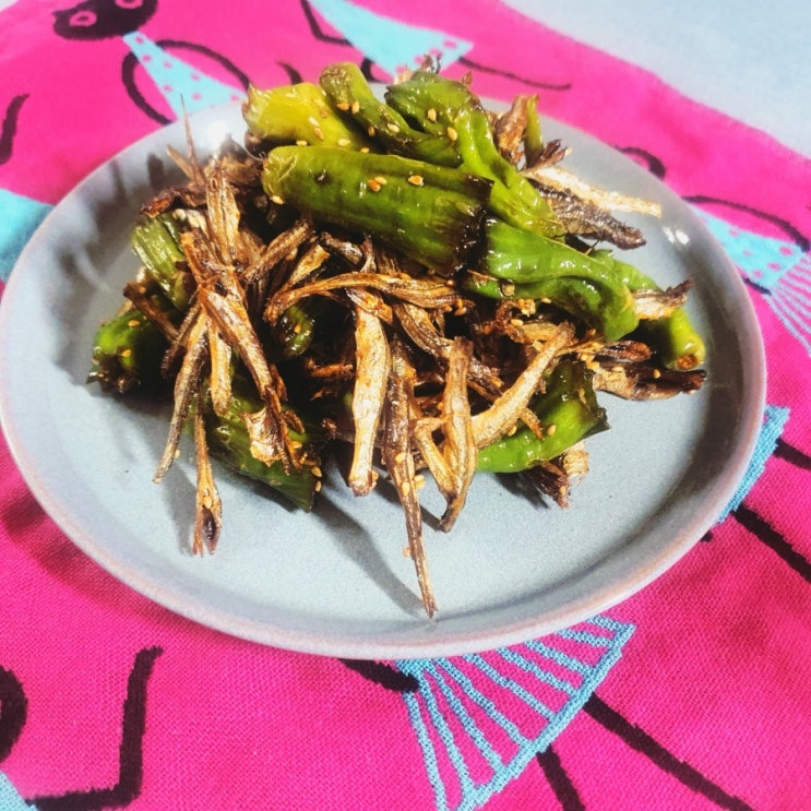  키토/저탄수화물 꽈리고추 멸치볶음 만드는 방법/  꽈리고추 멸치볶음 맛있게 만드는 방법 알려드려요