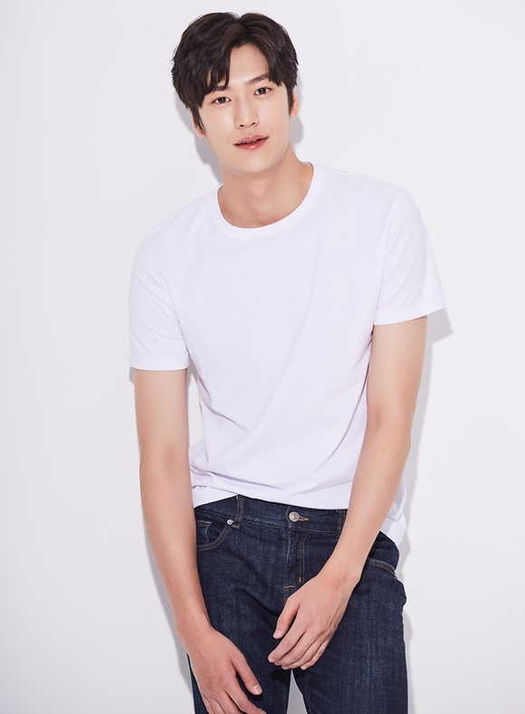 달이뜨는강 지수 하차 나인우 대체 키 인스타