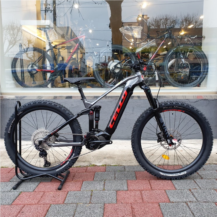  2022년 첼로 불렛 FX80 12단 전기 MTB 시마노 XT 셀레 스텝스 락샥 풀샥 자전거 추천