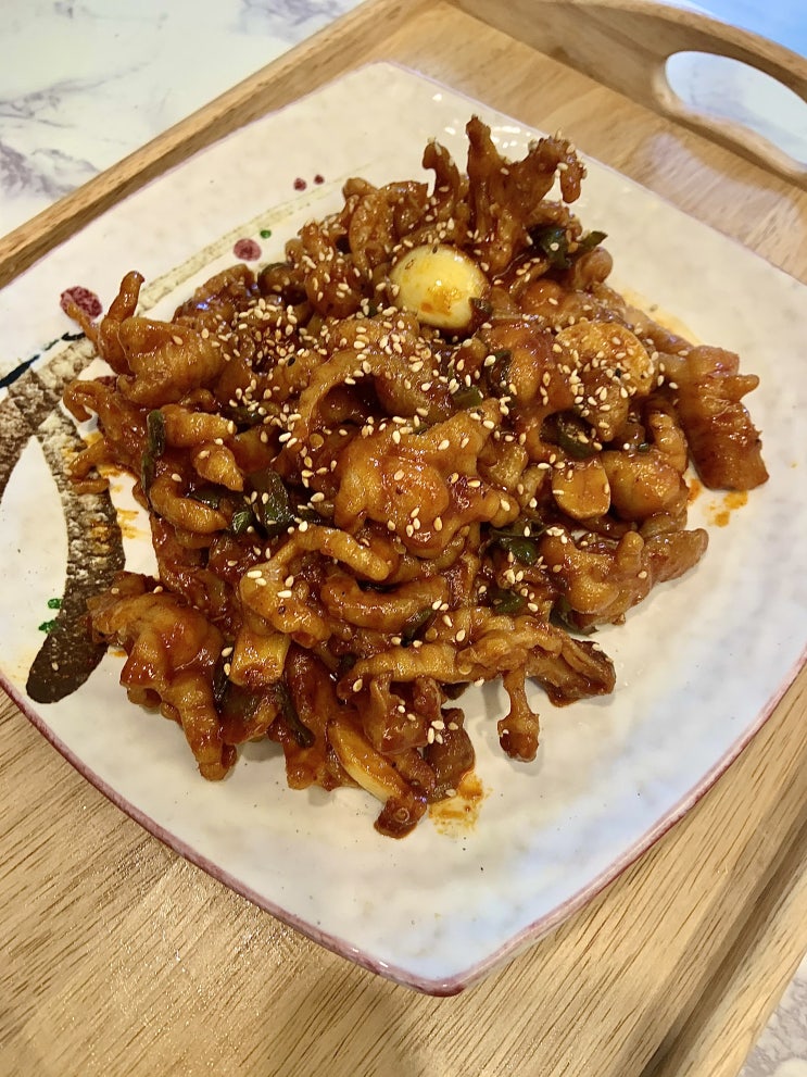  [레시피] 무뼈닭발볶음 매콤하게 만들어 보실?
