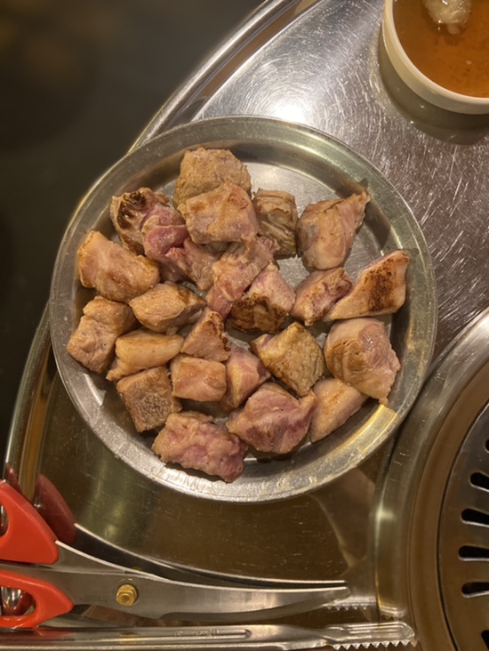 [성신여대 맛집] 두껍고 육즙가득 고기 땡긴다면, 서강껍데기로!!