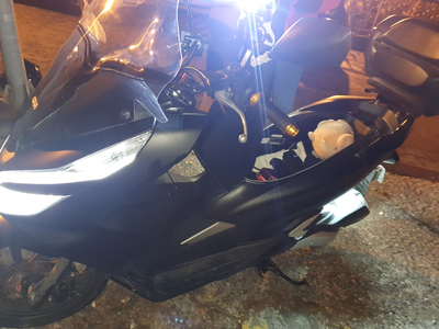  오토바이출장수리 혼다PCX125방전 출장점프로 시동걸기완료