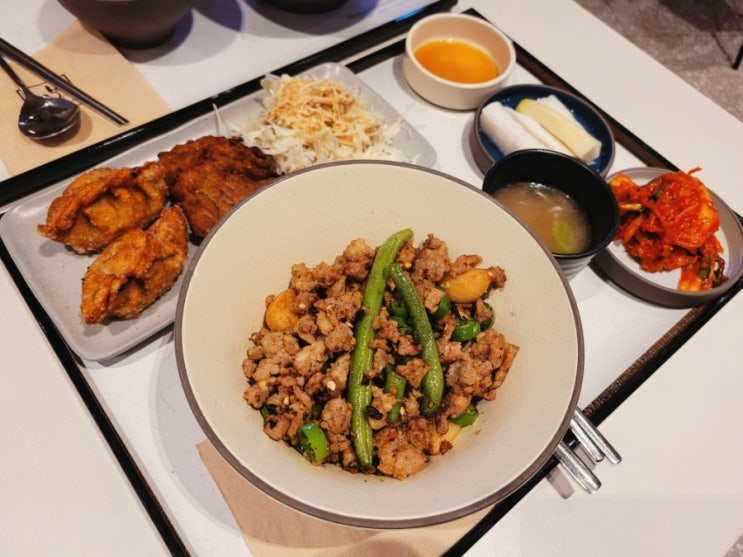 미슐랭 가이드 선정 인천 고기덮밥 맛집 - 밀본 (파라다이스시티 플라자) 미슐랭 가이드 선정 인천 고기덮밥 맛집 - 밀본 (파라다이스시티 플라자)