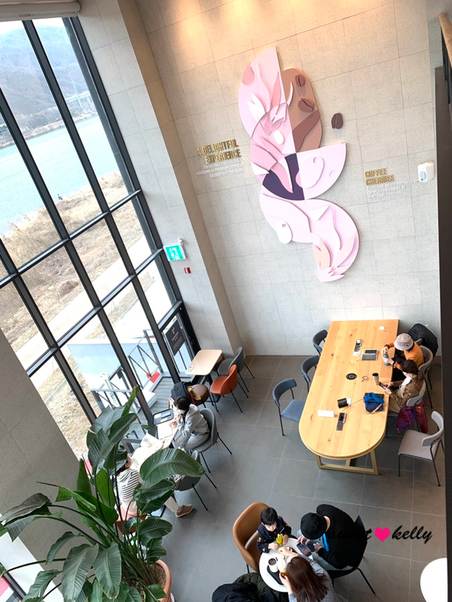  양평 투썸플레이스 서종점 북한강 뷰 카페