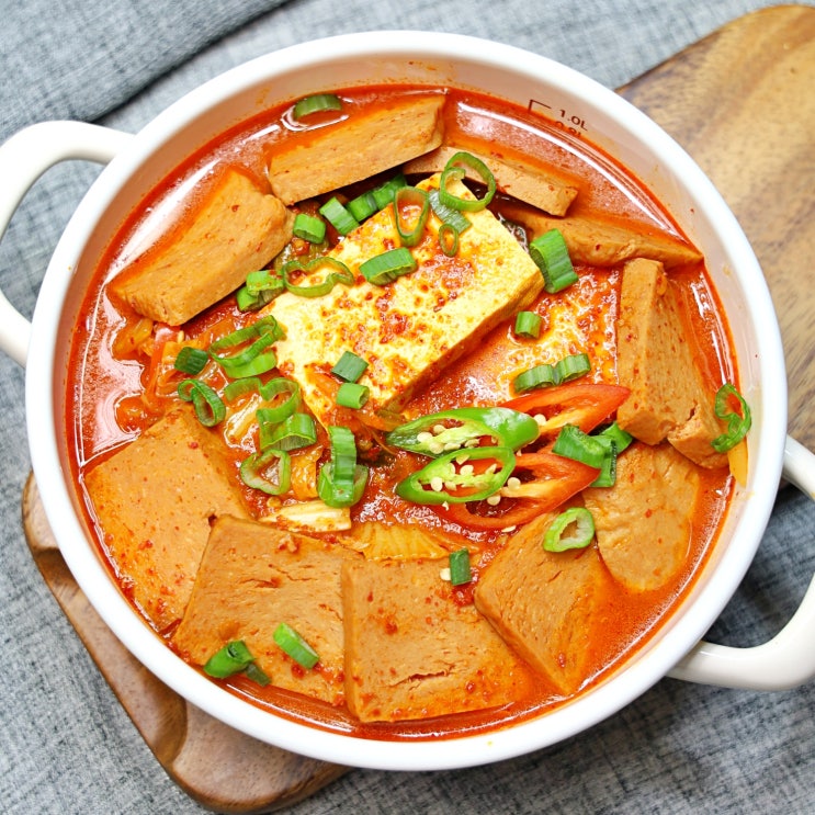  [스팸 김치찌개 맛있게 끓이는법]칼칼한 별미 스팸요리