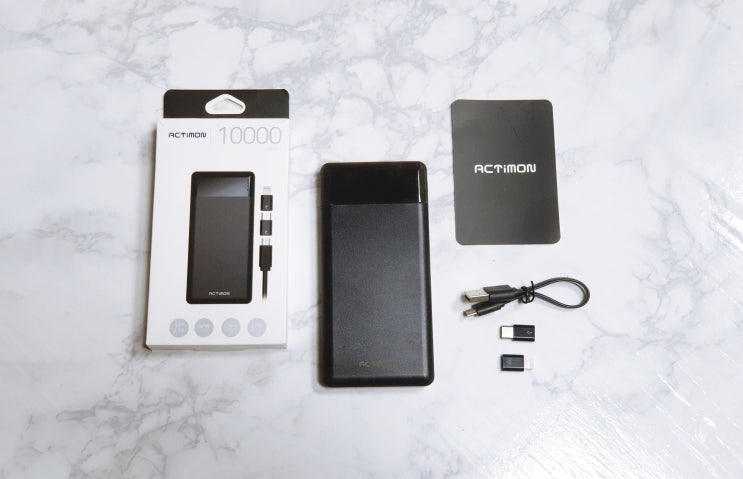 액티몬 보조배터리 10000mAh 그립감도 좋아 액티몬 보조배터리 10000mAh 그립감도 좋아