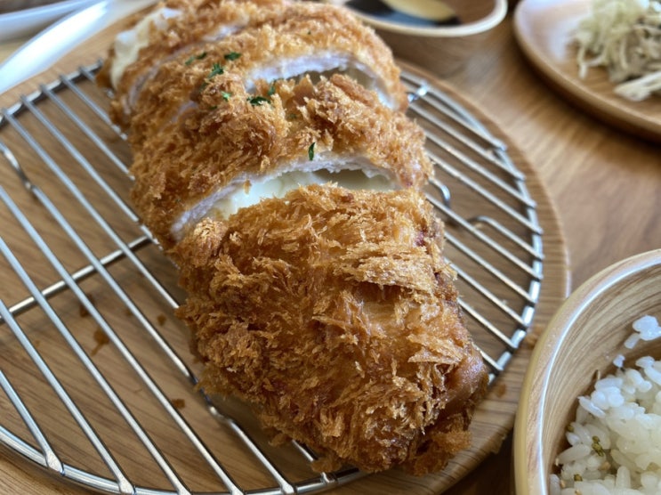 새로 오픈한 성수 일식 돈까스 집 돈갓 / 맛있어요 / 내돈내산
