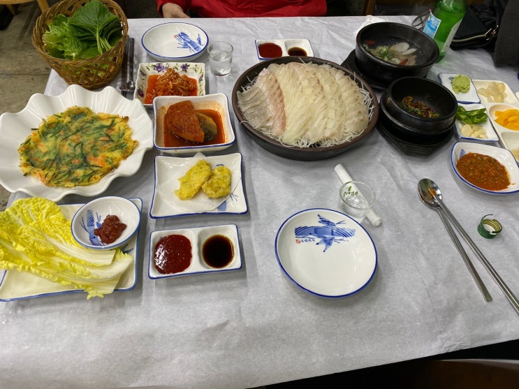  전주 어민횟집 효자동맛집 두툼한광어회 전주회맛집 효자동매운탕맛집 광어1kg