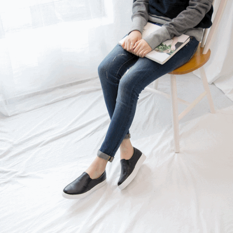  데일리 봄 슬립온 추천! 편한 슬립온을 찾으셨다면 키키월드로! 여성신발 쇼핑몰!