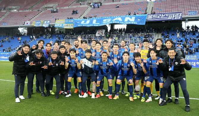 K리그 프로축구 9일 울산현대 vs 인천유나이티드 제주유나이티드 vs 포항스틸러스 K리그 프로축구 9일 울산현대 vs 인천유나이티드 제주유나이티드 vs 포항스틸러스