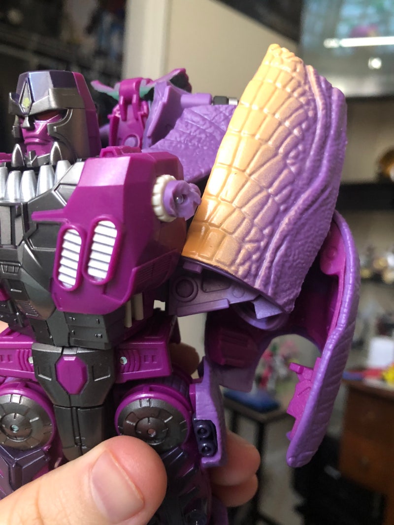 트랜스포머: 워 포 사이버트론 - 킹덤 티렉스 메가트론 파손 사례 : 네이버 블로그