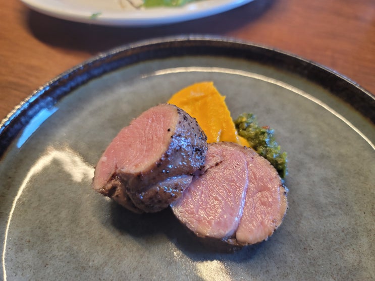  [제주도맛집] 음악과 맛의 완벽한 조합! 코스요리가 있는 불특정식당