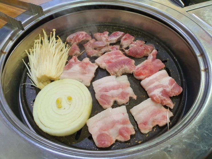  금천구 찌개 맛집 이모네 생고기, 서비스도 최고 (내돈내먹)