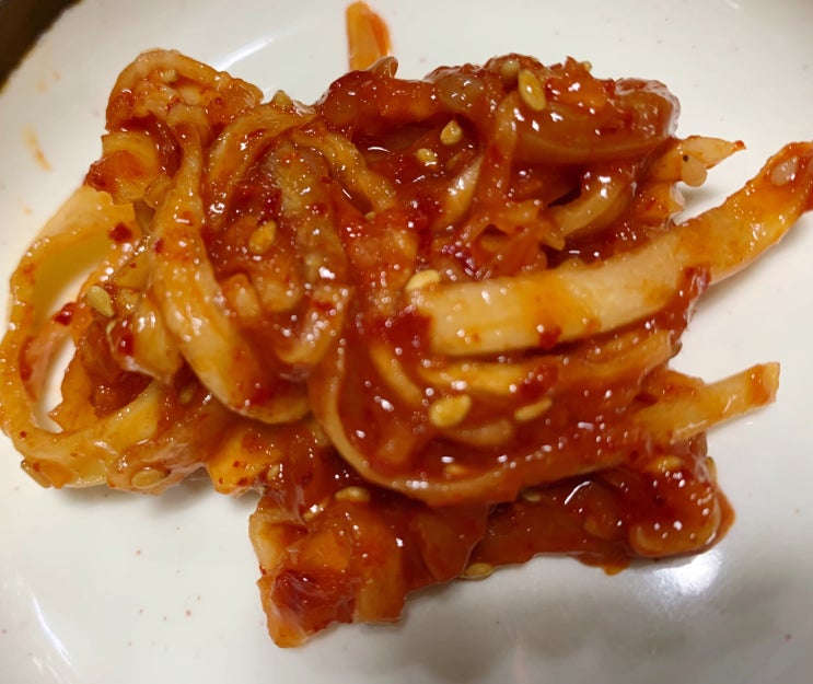  오징어무젓갈 맛도 매콤 달달한 반찬