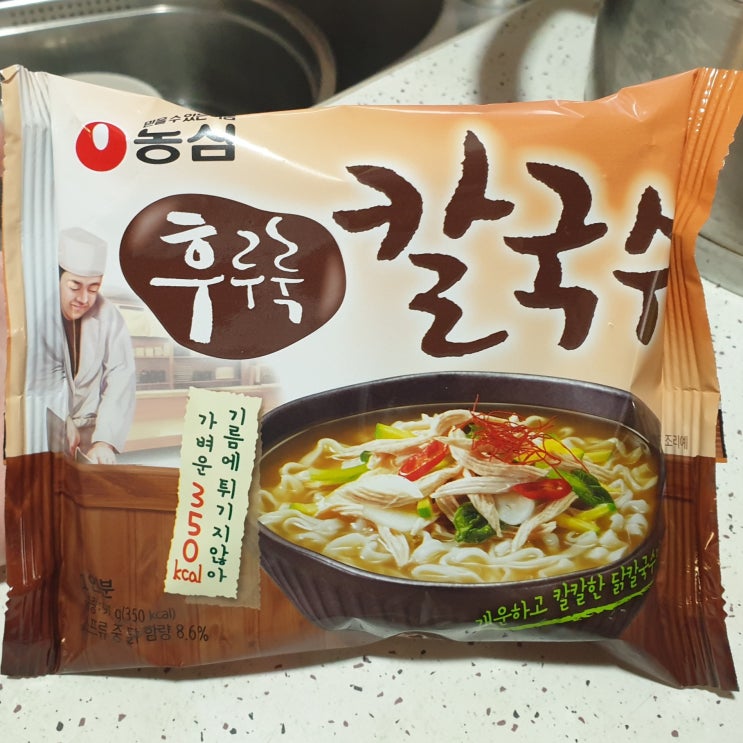  농심 후루룩칼국수 먹어보았습니다. (+ 칼국수 라면 칼로리 열량 영양성분 정보)
