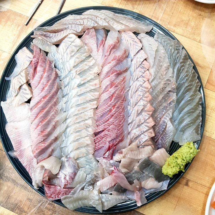 [맛집탐방] 대구 &lt;정동진회도매수산식당&gt; 서부시장 가성비 횟집 :: 서구 비산동 오미가미거리