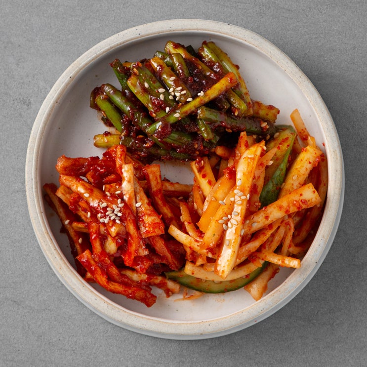 인지도 있는 반찬 무말랭이 무침 150g + 햇마늘 쫑무침 160g + 도라지 생채 무침 150g, 1세트(로켓배송) 좋아요 인지도 있는 반찬 무말랭이 무침 150g + 햇마늘 쫑무침 160g + 도라지 생채 무침 150g, 1세트(로켓배송) 좋아요