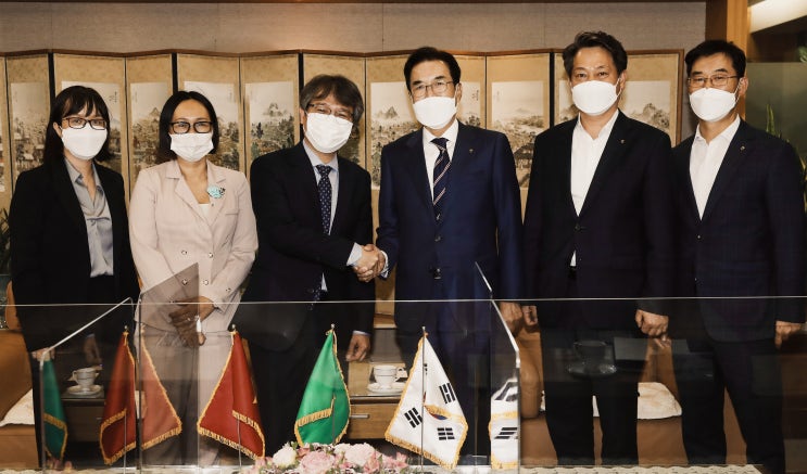 <b>농협</b> 이성희 회장, 주한<b>베트남</b> 대사와 농업<b>협력</b> 방안 논의